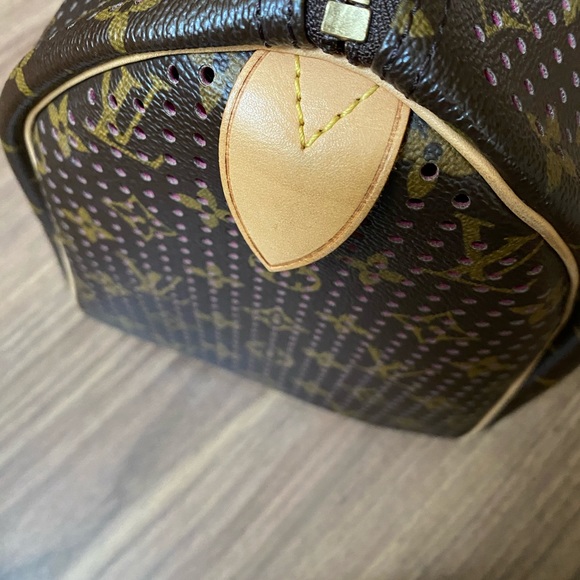 A98- 💯 % authentic Louis Vuitton Boston speedy bag - Picture 10 of 16